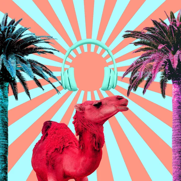 Minimal Arte Contemporáneo Del Collage Camello Sobre Fondo Tropical Concepto — Foto de Stock