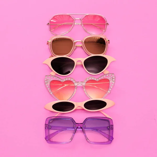 Elegante senhora óculos de sol definir moda acessório da moda — Fotografia de Stock