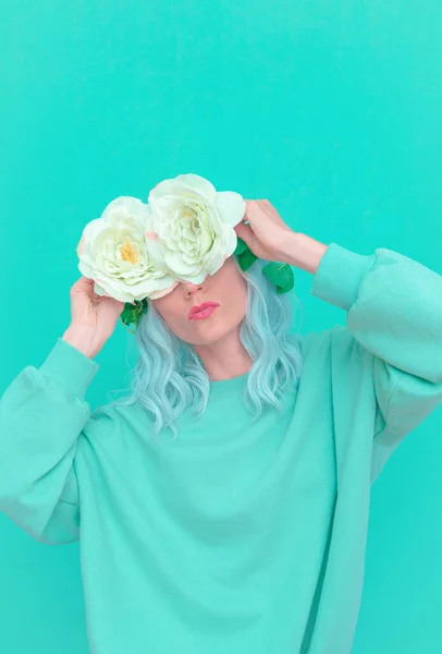Vanille Casual Style Mädchenästhetik Einfarbige Farbtrends Aqua Menthe — Stockfoto