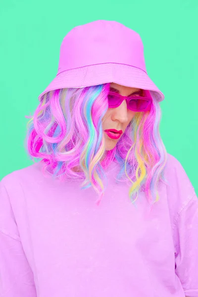 Urban Fresh Utseende Vaniljtjejen Kawaii Vibbar Candy Färger Design Hatttrender — Stockfoto