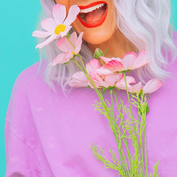 Fresh Summer Look Happy Girl Pastel Colours Style Girl 90S — Stock Photo, Image