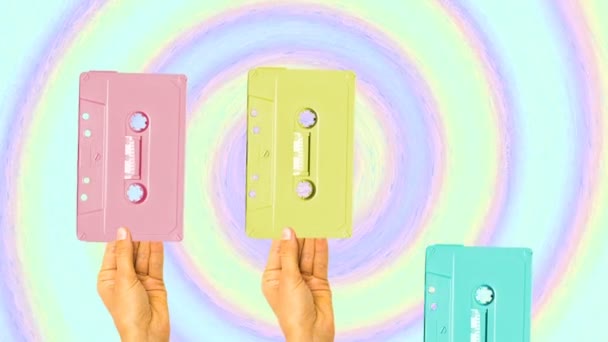 Minimale bewegingskunst. Retro concept. Een cassette. Muziek vibes — Stockvideo