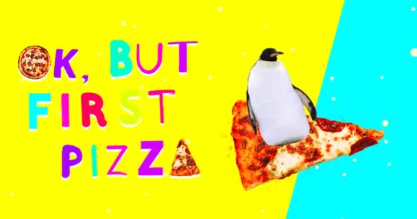 Minimaal bewegingsontwerp. Collage Fast food verslaafden. Pinguïn surfen op pizza — Stockvideo