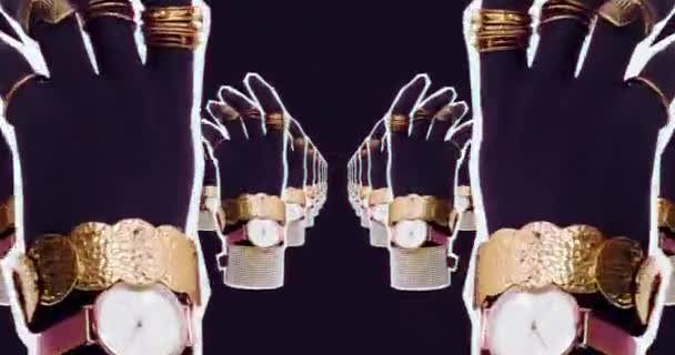 Motion design. Fashion concept. Hand mannequin in stylish jewelry — Stock Video