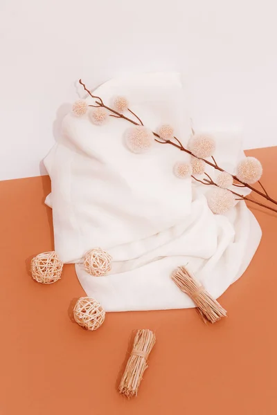 Stílusos Őszi Téli Lapos Kompozíció Textil Virágdekoráció Minimalista Bézs Trendi — Stock Fotó