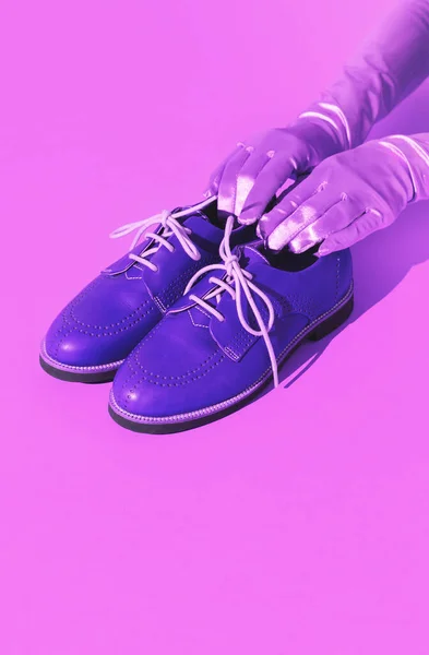 Vintage clothing concept, Retro shoes in stylish isometric still life minimal. Ideal for fashion bloggers. Purple colours design