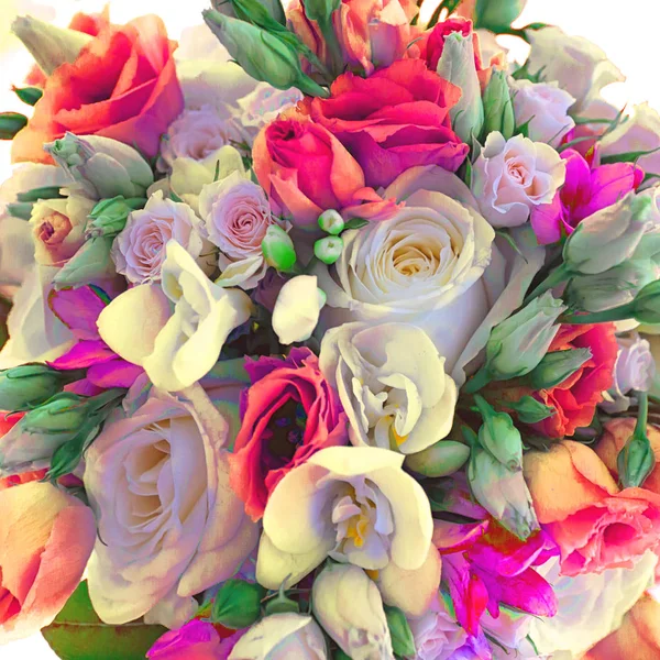 Schöner Blumenstrauß. Blumenstrauß, Kopierraum. Leerraum für Grußworte. — Stockfoto