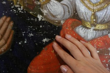 Restorasyon: bir resim son rötuş yakın çekim
