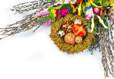 Pazar arka planını söğüt dalları, willow buketleri söğüt. Paskalya üstten görünüm. metin için yer