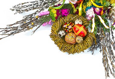 Pazar arka planını söğüt dalları, willow buketleri söğüt. Paskalya üstten görünüm. metin için yer