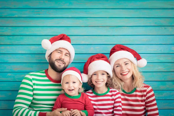 Plezier Bij Kerstmis Gelukkige Familie Vader Moeder Kinderen Thuis Xmas — Stockfoto