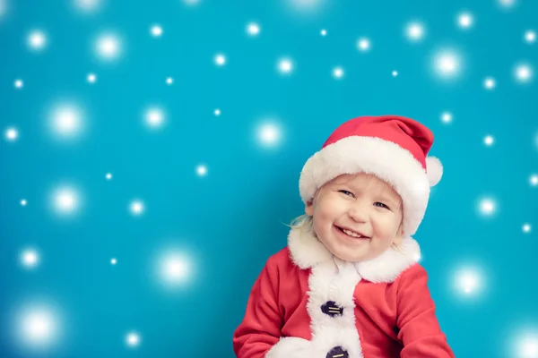 Retrato Criança Vestindo Traje Papai Noel Miúdo Divertir Época Natal — Fotografia de Stock