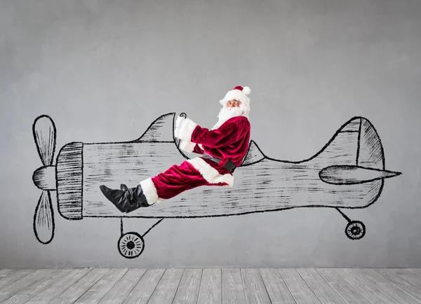 Santa Claus Ανώτερος Άνθρωπος Ταξιδεύουν Αεροπορικώς Χριστούγεννα Χριστούγεννα Διακοπές Έννοια — Φωτογραφία Αρχείου