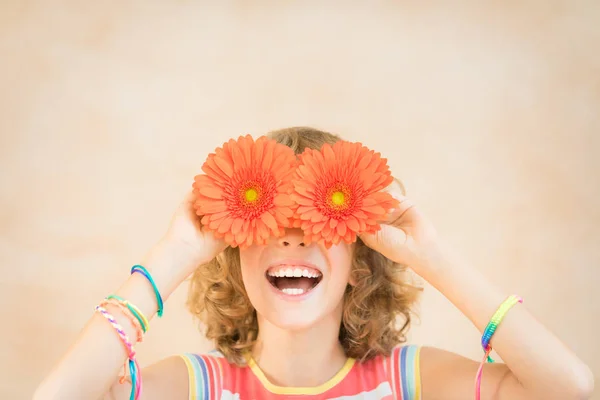 Happy child having fun on summer holidays — Stock Photo, Image