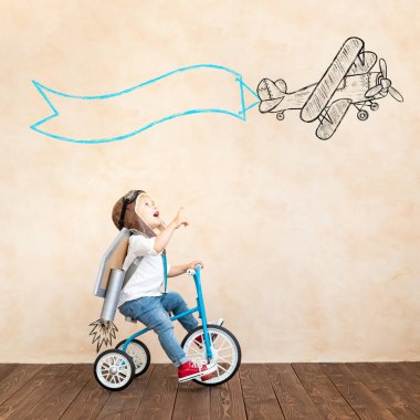 Başarı, hayal gücü ve yenilik teknoloji kavramı