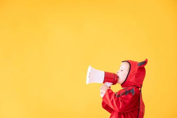 Щаслива дитина одягнений костюм Хеллоуїна — стокове фото