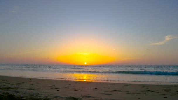 Najpiękniejsza Plaża Seascapes Phuket Tajlandii Klip Wideo Uhd — Wideo stockowe