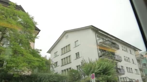 Apartman binaları Avrupa il — Stok video