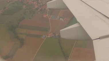 Uçak pencereden Köyü