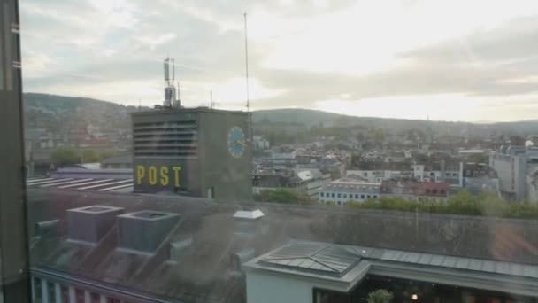 Vista de Zurique da paisagem urbana da janela — Vídeo de Stock