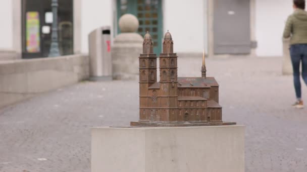 Modell der Großmünsterkirche Zürich — Stockvideo