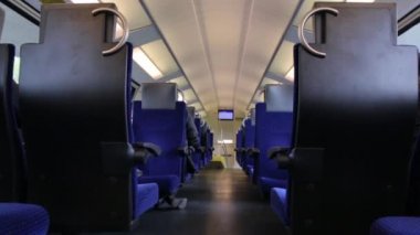 İçi boş tren içi