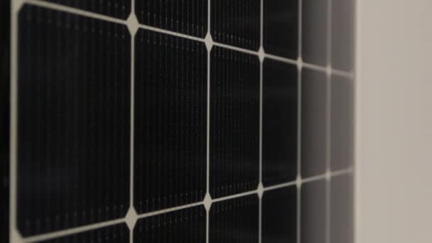 Zonne-energie panelen — Stockvideo