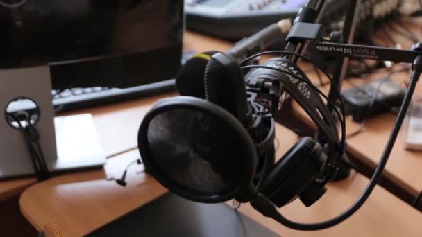 Equipamento de rádio Studio — Vídeo de Stock