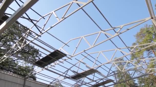 Metalen Frame van het gebouw — Stockvideo