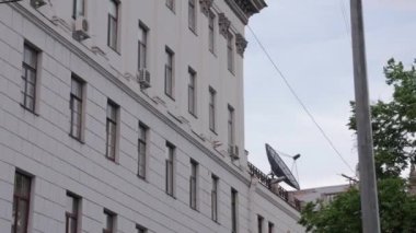 Binada Uydu Anteni