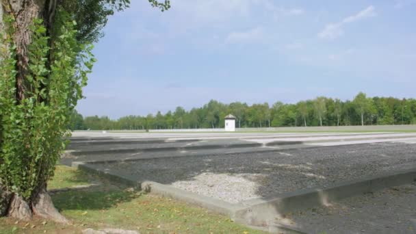 Barracón en un campo de concentración — Vídeos de Stock