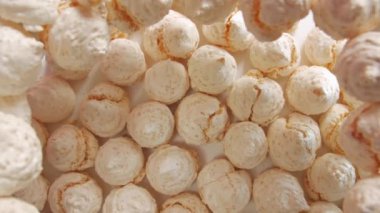 Meringues Tatlıları