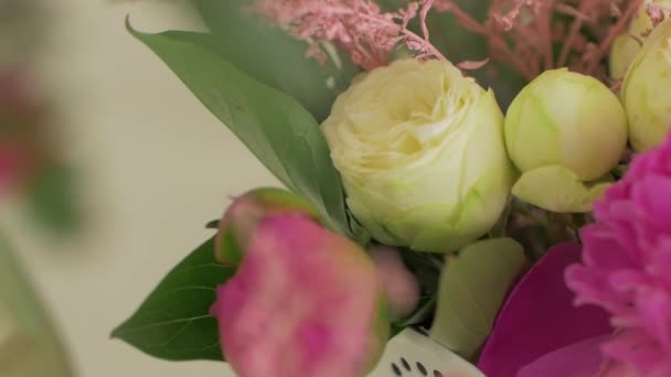 Весільна флористика крупним планом — стокове відео