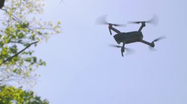İHA Gökyüzünde Uçuyor