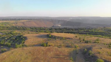 Demir Madeni Kazıcı