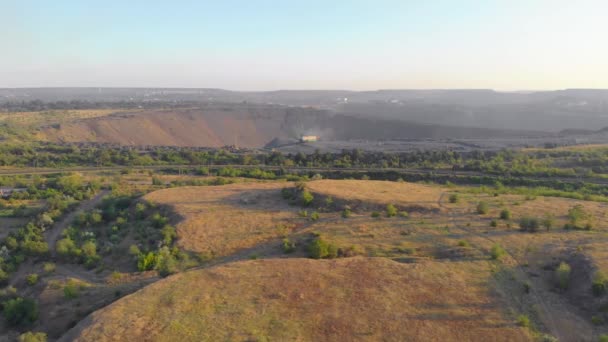 Excavatrice Extraction de minerai de fer — Video