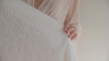 Gelin Tutma Elbisesi