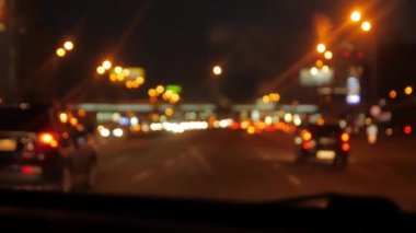 Gece Arabaları Işıkları Bulanık