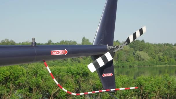 Rotor de cola de helicóptero — Vídeos de Stock