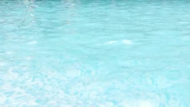 Surface d'eau de piscine — Video