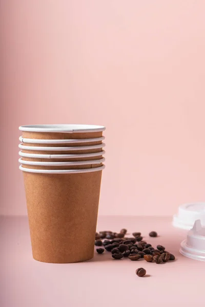 Foco Seletivo Xícaras Papel Para Bebidas Quentes Café Chá Com — Fotografia de Stock