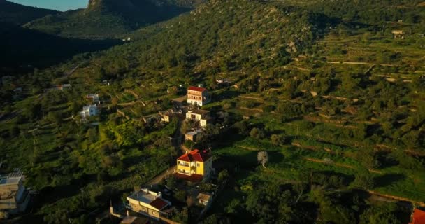 Vista Aérea Del Pueblo Portes Isla Griega Aegina Golfo Sarónico — Vídeo de stock