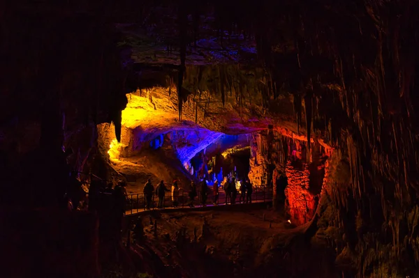 Illuminazione Colorata Delle Grotte Postumia Postumia Slovenia Foto Stock Royalty Free