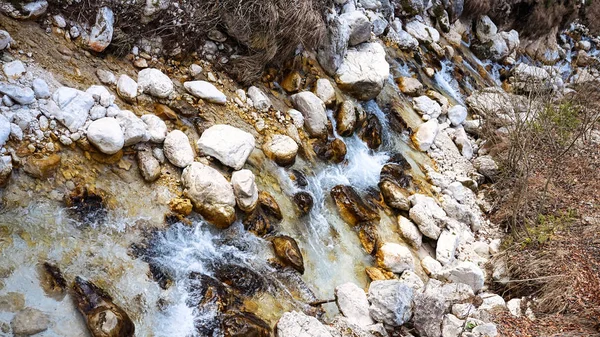 Небольшая Река Триглавском Национальном Парке — стоковое фото