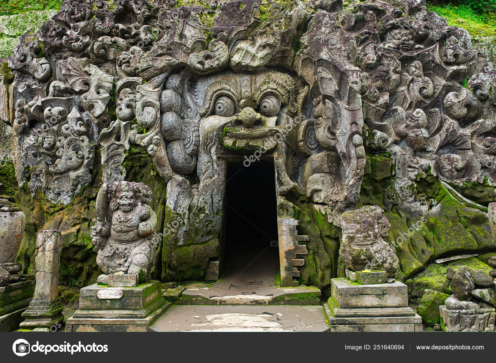 Goa Gajah Temple Entrance Goa Gajah Elephant Cave Located Goa Gajah Temple Entrance Goa Gajah Elephant Cave Located