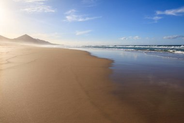 Cofete Beach, Fuerteventura, Kanarya Adaları, İspanya şaşırtıcı panorama manzara. Seyahat hedef. Deniz arka plan. Yaz tatil kavramı. 