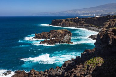 Tenerife, Kanarya Adaları, İspanya'nın doğal deniz manzarası. Arka plan seyahat. Yaz tatil kavramı.