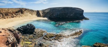 Lanzarote Adası, kanarya, İspanya ünlü Papagayo Beach güzel manzara. Seyahat hedef. Doğa arka plan