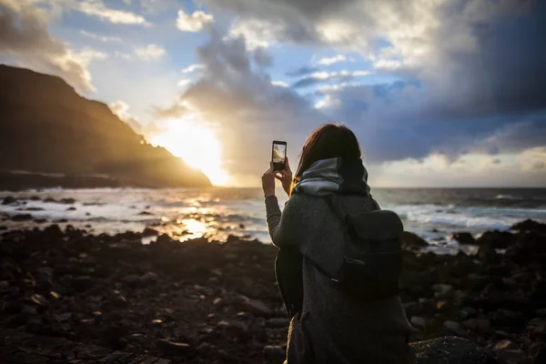 Young Woman Taking Photo Her Phone Amazing Sunset Tenerife Beach — Stock Photo, Image