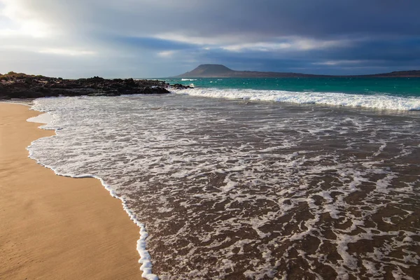 Úžasná Krajina Ostrově Lanzarote Kanárské Ostrovy Španělsko Cíl Cesty Moře — Stock fotografie